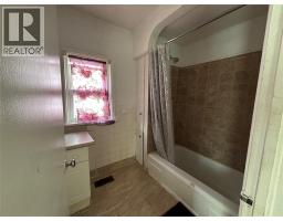 181 Campbell STREET - 14