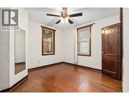 192 PENROSE STREET - 11