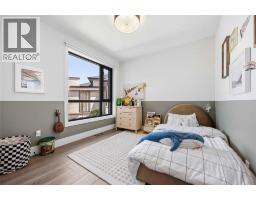 621 MEAD COURT - 19