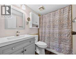105 FRONT STREET UnitNo. 301 - 19