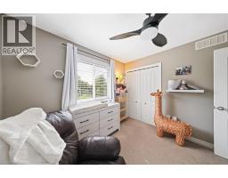 442 Colborne STREET - 36