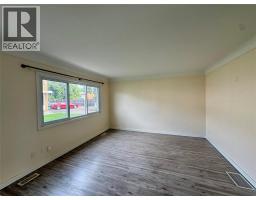 820 Wellington STREET UnitNo. 22 - 4