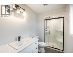 4001 GREENWOOD DRIVE - 14