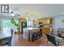 1023 London ROAD - 13