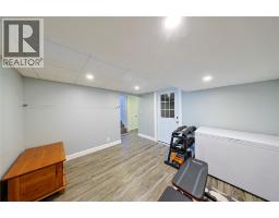 1023 London ROAD - 27