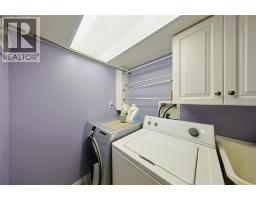 1023 London ROAD - 31