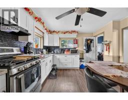 265 MAXWELL STREET - 12