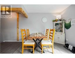 847 ROSS AVENUE UnitNo. 6 - 13