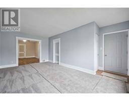 984 Murphy ROAD - 3
