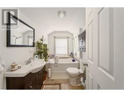 110 WELLINGTON STREET - 15