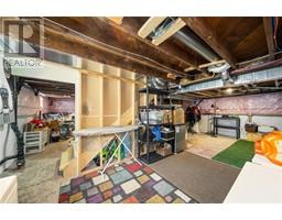110 WELLINGTON STREET - 19