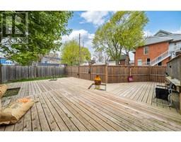 110 WELLINGTON STREET - 26