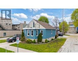 110 WELLINGTON STREET - 3