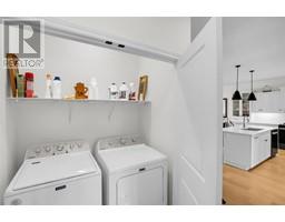 102 Leneve STREET - 11