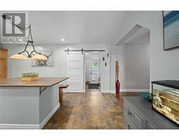 26 MAIN STREET - 6