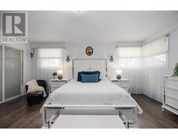 880 Devine STREET - 17