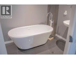 800 ROSEDALE AVENUE - 41