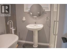 800 ROSEDALE AVENUE - 42