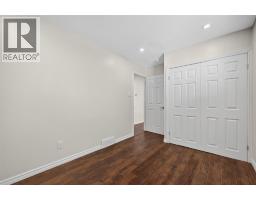 330 Somerset CRESCENT - 13