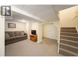 215 TRUDEAU DRIVE UnitNo. 33 - 14