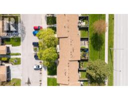 215 TRUDEAU DRIVE UnitNo. 33 - 28