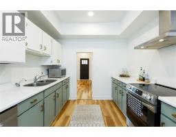 186 MARIA STREET - 19