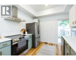 186 MARIA STREET - 22