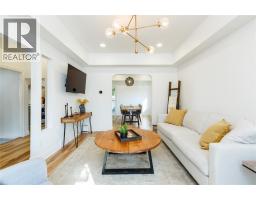 186 MARIA STREET - 9