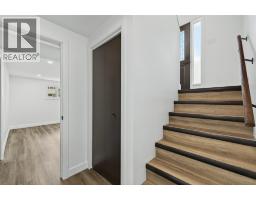 1128 OVERLEA CRESCENT - 16