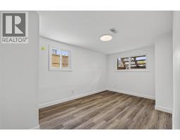 1128 OVERLEA CRESCENT - 20