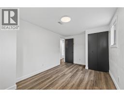 1128 OVERLEA CRESCENT - 21