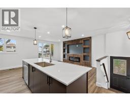 1128 OVERLEA CRESCENT - 6