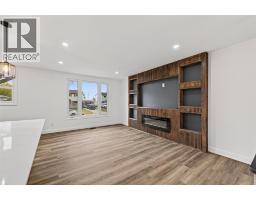 1128 OVERLEA CRESCENT - 8