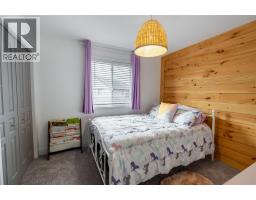 566 SPOKANE BOULEVARD - 16