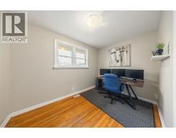 1035 WELLINGTON STREET - 13