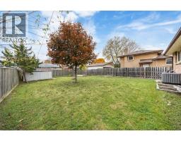 1035 WELLINGTON STREET - 21