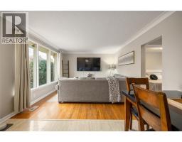 1035 WELLINGTON STREET - 4