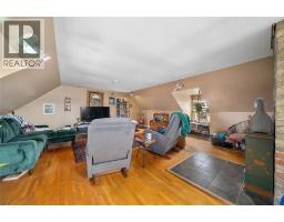 169 CHRISTINA STREET South - 8