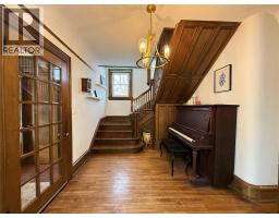 326 VIDAL STREET North - 11