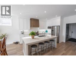 3613 Queen STREET - 11