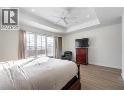 3613 Queen STREET - 19