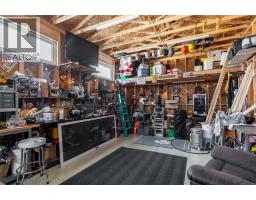 3613 Queen STREET - 45