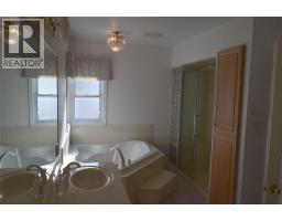 1024 BRENCHLEY STREET - 4