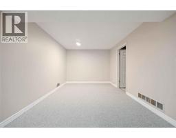 1309 DALEY AVENUE - 33