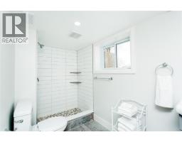 401 DEVINE STREET - 40