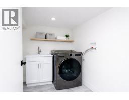 401 DEVINE STREET - 42