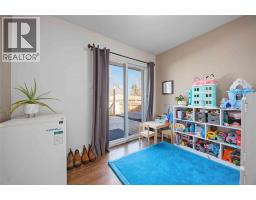 1569 INDIAN ROAD North - 19