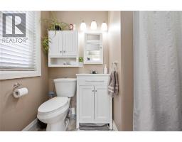 1569 INDIAN ROAD North - 24