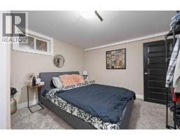 1569 INDIAN ROAD North - 32