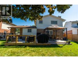 668 WINCHESTER CRESCENT - 35